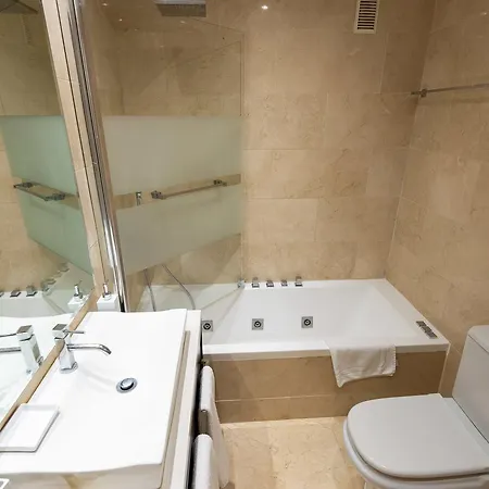 Vacation Marbella: Beachfront Luxury At Terrazas De Banus Apartment *