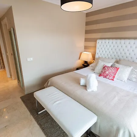 Apartment Vacation Marbella: Beachfront Luxury At Terrazas De Banus *